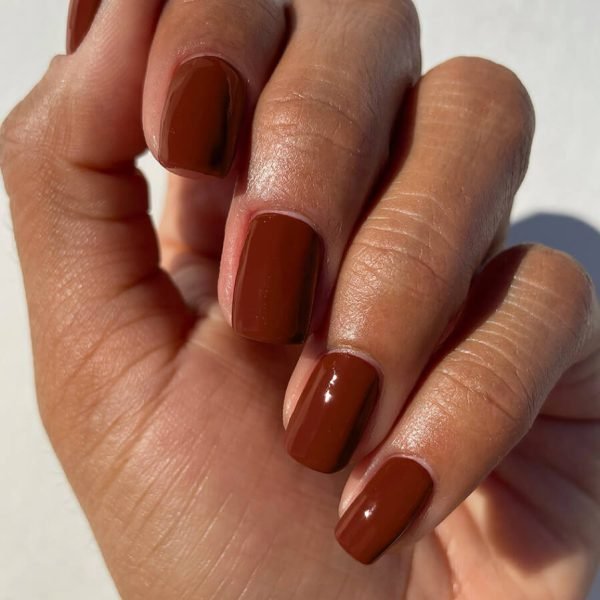 Vernis Crème Rouge Profond