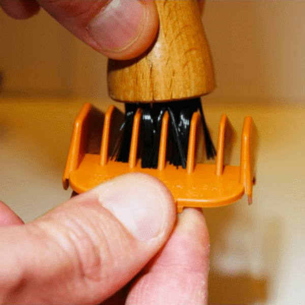 Brosse de Nettoyage Tondeuse